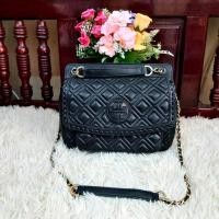 ราคา กระเป๋าสะพาย Tory Burch แท้% มือสอง หนังแกะ Tory Burch Marion Quilted Saddle อะไหล่ทอง สภาพดีสวยกริบ (23647347587)