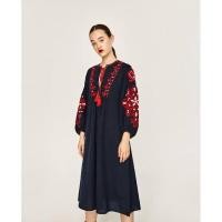 ราคา ZARA Dress x cotton x L โบฮีเมี่ยนสวยมาก สีกรม ปักแดง ❌ตำหนิ ตะเข้บบ่าปรินิดคะ Tag ตัด อก 34-35 ยาว 45 (22466164187)