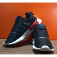 ราคา รองเท้าเด็กมือสองของแท้ ADIDAS NMD 20cm พิจารณาสภาพรองเท้าด้วยนะคะ (9868930973)