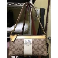 ราคา ของแท้ 100% กระเป๋า Coach สะพายไหล่มือสอง (7945533758)