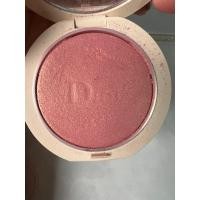 ราคา ส่งต่อไฮไลท์ Dior สี Coral Glow Dior (Forever Couture Luminizer Highlighter) (22985864409)