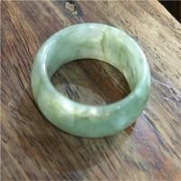ราคา แหวนหยกพม่าแท้สีเขียวเนื้อใสสวยมาก (2166429817)