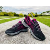 ราคา รองเท้าวิ่ง รองเท้าผ้าใบ Asics สีดำ ชมพู ของแท้มือสองสภาพดี (18085013164)