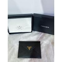ราคา กระเป๋าสตางค์ Prada สีดำ แท้ 100% Prada Saffiano Envelope Wallet (3011878786)