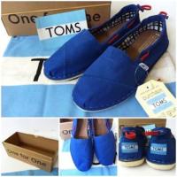 ราคา รองเท้า Toms ของแท้ (887490608)