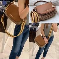 ราคา มือสอง กระเป๋า MICHAEL KORS Bedford สายสปอ (7617275715)