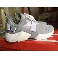 ราคา ของใหม่ รองเท้า NIKE รุ่น W nike air huarache city low (1732711359)