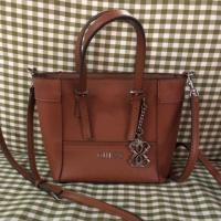 ราคา กระเป๋า Guess ของแท้ (1341451834)