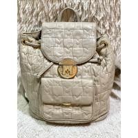 ราคา กระเป๋าเป้มือสองแบรนด์ Metro city สภาพสวย ภายในสะอาด มีช่องใส่ของช่องใหญ่ 1 ช่อง (19245340070)