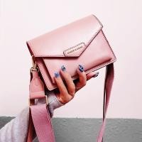 ราคา กระเป๋าCharles&Keith USED!!!สีชมพูสภาพใหม่มาก ภาพจริงรูปถัดไปค่ะ (3255730056)