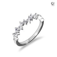 ราคา Zilvy - แหวนหญิงเพชรน้ำร้อย 0.15 กะรัต (GR757) (5463348847)