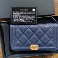 ราคา Used chanel medium zip wallet holo 27 (2118139107)