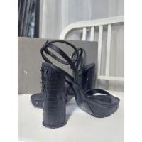 ราคา รองเท้าส้นสูงแบรนด์ CHARLES & KEITH แท้ size 39 มือสอง (17357697500)