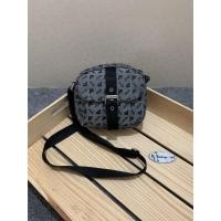 ราคา กระเป๋า แท้ มือสอง แบรนด์Fila (2504405345)