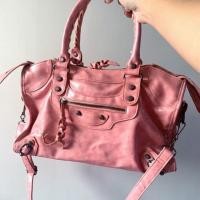 ราคา ส่งฟรี ❤️ ลดราคา 3 วัน!! Balenciaga in used condition ลุ้นแท้ มีเลขครบ ป้ายเหล็ก (6006387562)