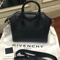 ราคา Givenchy mini antigona bag (1999671999)