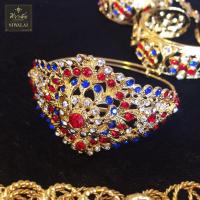 ราคา รัดแขน รุ่น SR-235 ทอง พลอยแดง ขาว น้ำเงิน (7661436389)