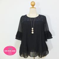 ราคา เสื้อคนอ้วนผ้าชีฟองอัดพลีทสีดำแต่งลูกไม้ แขน3ส่วน มีซับใน สวยหวานน่ารักมากๆค่ะ (19889899481)