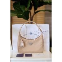 ราคา Prada re-edition 2000 mini nylon Color: cameo ( Beige) (9790125973)