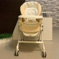 ราคา เก้าอี้ไฮแชร์ (เก้าอี้ทานข้าว & เปลไกว) ยี่ห้อ Combi สีเหลืองครีมพร้อมเบาะรอง (5634966674)