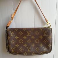 ราคา LV Pochette หลุยส์ พอช แท้ (1129178120)