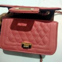 ราคา กระเป๋าแฟชั่น แถมปอมแมลงเต่าทอง (4927887149)