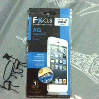 ราคา ฟิล์มด้านกันรอย iPhone 4/4s (860556868)