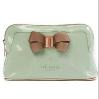 ราคา กระเป๋าเครื่องสำอาง TED BAKER(LONDON) (5735853212)