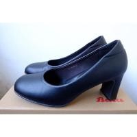 ราคา รองเท้าคัชชูพิธีการ bata ไซส์ 38 (12449338709)