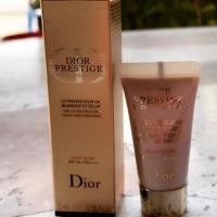 ราคา DIOR PRESTIGE WHITE COLLECTION THE UV PROTECTOR YOUTH AND RADIANCE SPF50+PA++++ 5ml (Rosy Glow) (804068925)