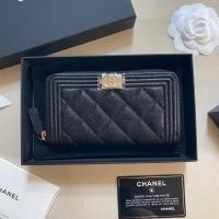 ราคา Chanel zippy medium boy wallet black caviar holo31 (13742852855)