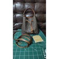 ราคา กระเป๋าทรงขนมจีบMichaelKors (22049772102)