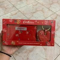 ราคา กระเป๋าสตางค์ Cath Kidston และพวงกุญแจ ราคาเต็ม2050 ส่งต่อ690 (6718891009)