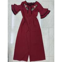ราคา จั้มสูทขายาว สีแดงเลือดหมู ผ้าฮานาโกะ (21552991066)