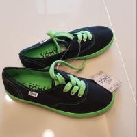 ราคา รองเท้าผ้าใบBata (941911017)