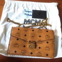 ราคา กระเป๋าสะพาย MCM Millie Original MCM Millie crossbody ของแท้ 100% (21589671220)
