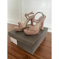 ราคา รองเท้าส้นสูง charles and keith (24555901784)