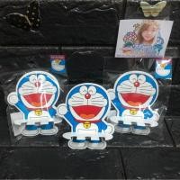 ราคา ✨สุดคุ้ม✨ที่แขวน ที่เสียบ แปรงสีฟัน รูปโดเรม่อนเต็มตัว (เซต 3 ชิ้น ) (5533211006)