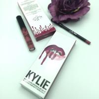 ราคา Kylie Lip Kit Posie K (19018421)