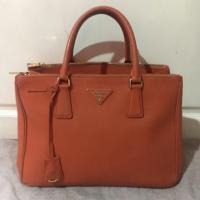 ราคา Prada Saffiano 2 zip แท้มือ2 (1744734254)