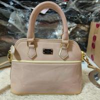 ราคา กระเป๋ามือสอง PAULS BOUTIQUE LONDON มีตำหนิ (24310540565)