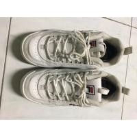 ราคา มือสองสภาพ 80% รองเท้า Fila (1897152525)