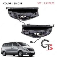 ราคา ไฟท้าย รถตู้ ฮุนได เอชวัน Hyundai H1 Smoke 1Set 2 Pcs (8033799826)