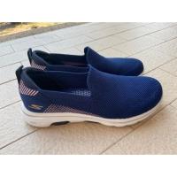 ราคา (Used)Skechers GoWalk5 รองเท้าสำหรับใส่เดินโดยเฉพาะ (4414837873)