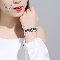 ราคา สายรัดข้อมือ Rastaclat แบบสะท้อนแสง B1 (7709885812)