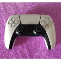 ราคา จอย PS5 Controller Dualsense สีขาว ของแท้ สภาพใหม่ 99% ไม่เคยใช้งาน (มือ 2) (23855095378)