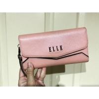 ราคา กระเป๋าสตางค์ แบรนด์ ELLE มือสอง สภาพใหม่มาก (1135300642)