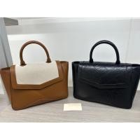 ราคา กระเป๋าสะพายข้าง Charles&keith ใบใหญ่จุใจ 4,150 คอลเลคชั่นล่าสุด (22236340916)