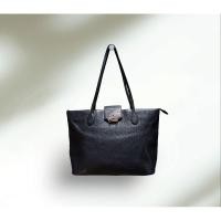 ราคา กระเป๋าช้อปปิ้งหนังแท้สีดำมือสอง (24963939801)