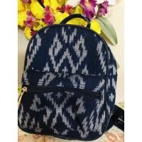 ราคา กระเป๋าเป้สะพายหลังย้อมผ้าทอย้อมครามสีธรรมชาติ100% ผ้าทอสกลนคร ใบเล็ก (21240795907)